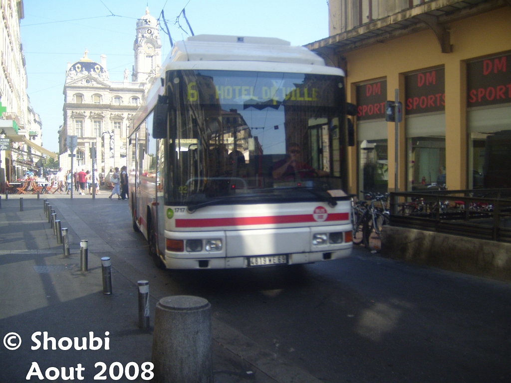 S7005271.JPG